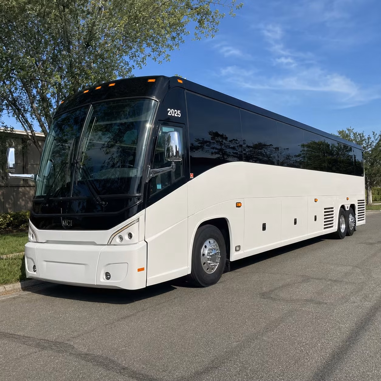 shuttling personnel between jpl caltech and pasadena federal facilities